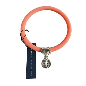 Marc by Marc Jacobs Silicone Bracelet‎ Flouro Orange Gold Turnlock Charm NWT